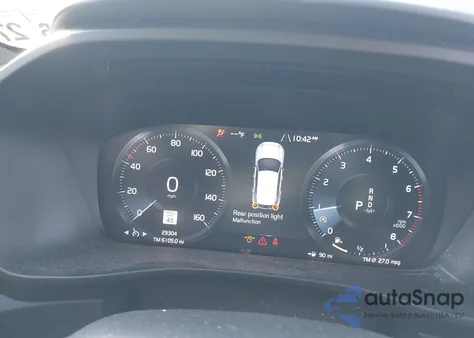 2022 Volvo Xc40 T5 R-Design из США, поврежденный, VIN YV4162UM5N2780680